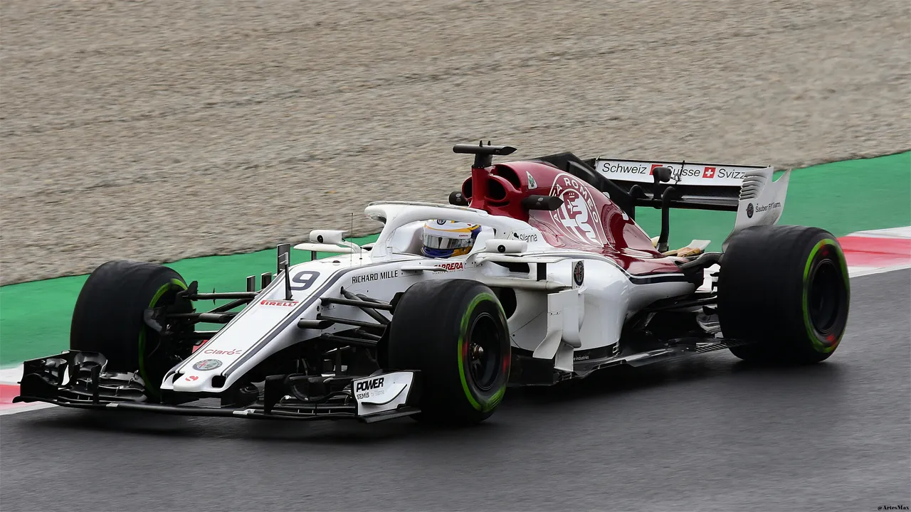 auber alfa romeo artes max from spain cc by sa 20 via wikimedia commons