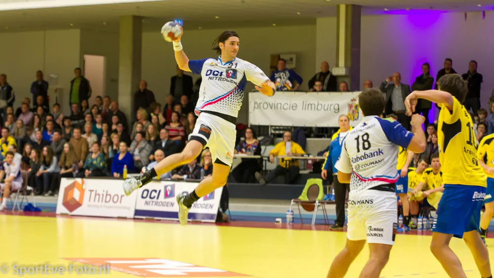 aviu239rsatrz31nbk6e3eeh3 lions 40x 16 9