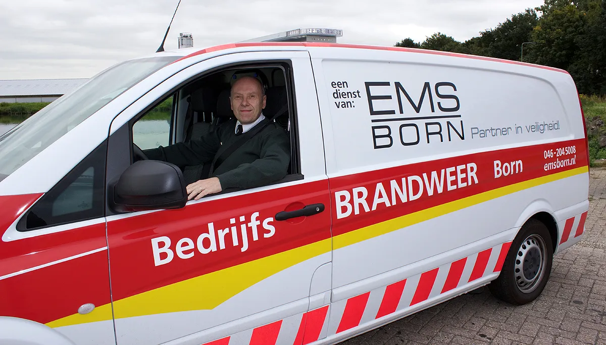 bedrijfs brandweer born