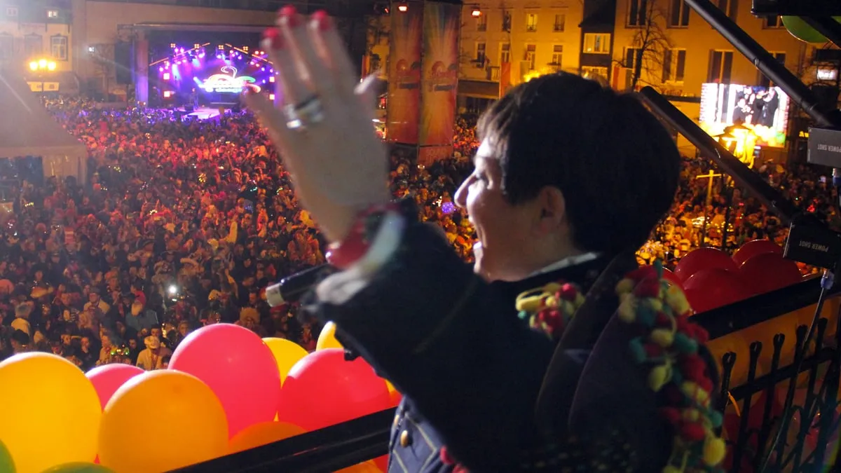 beppie kraft op t balkon van t kanon