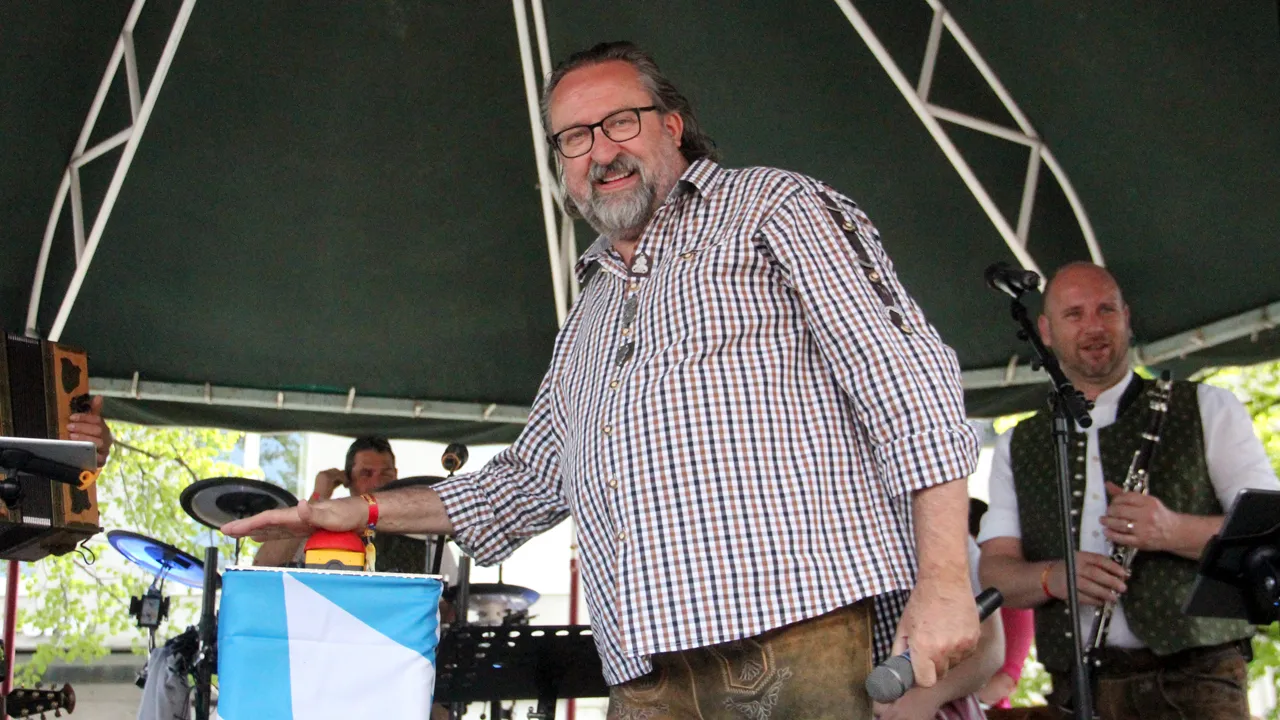 berry van rijswijk start kaartverkoop