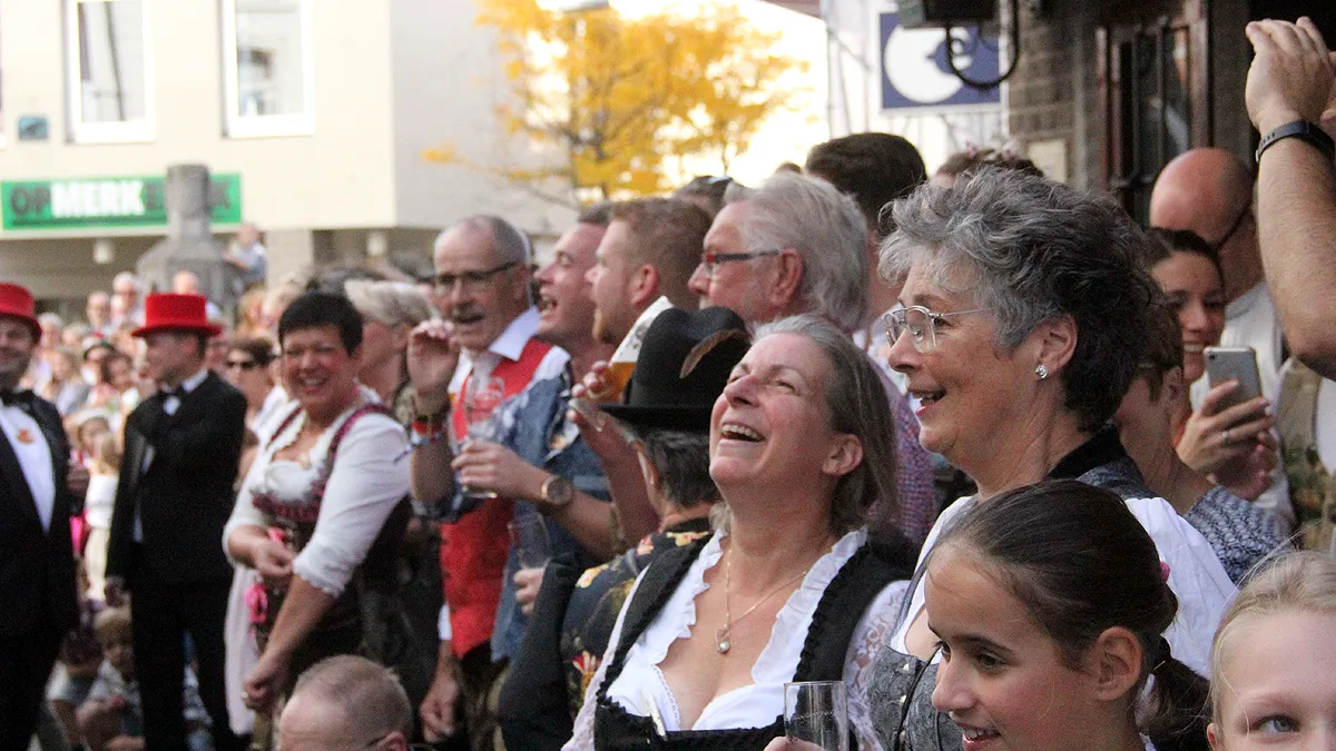bij de kup voor de optocht