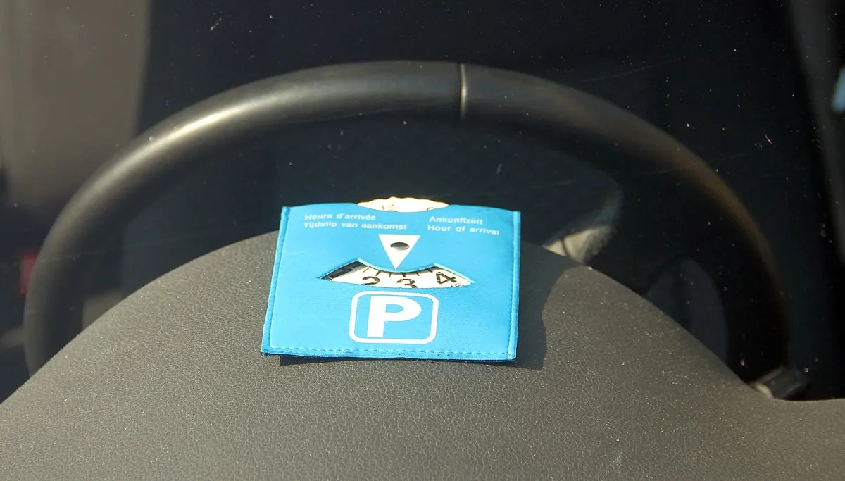 blauwe zone parkeerschijf