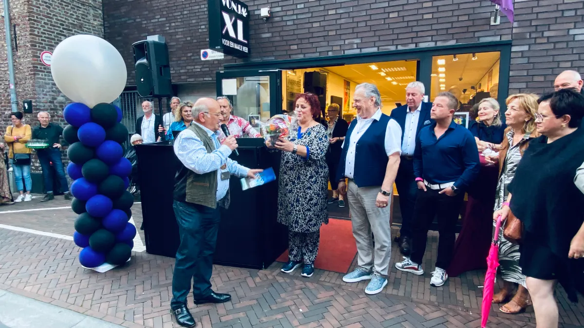 bloemetje en cadeaucheque van tt voor vonjaxl