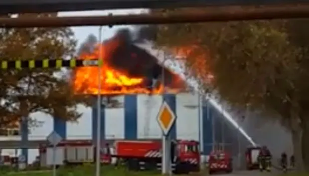 brand op chemelot still uit video lezer