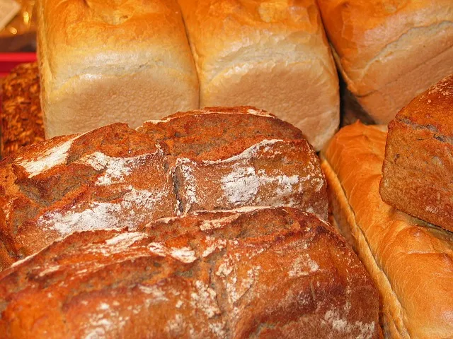 bread 1747282 640 brood bakker