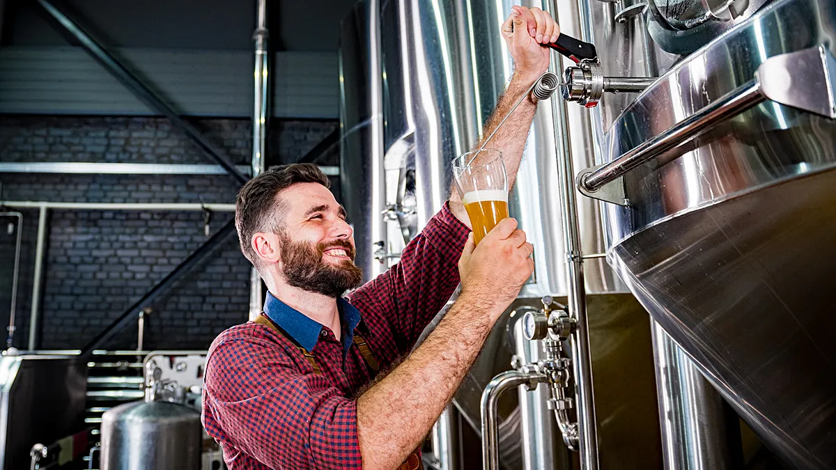 brouwer in brouwerij