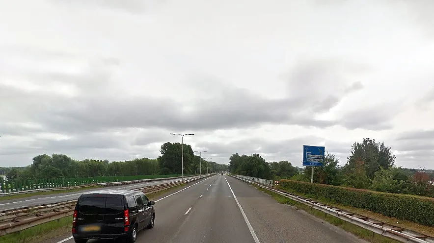 brug noorderplas roermond