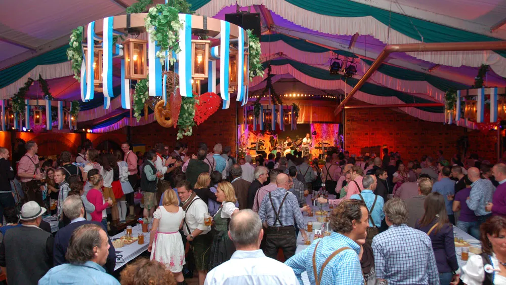 c8bklor1tz9t0c3kktkct9n3r brauhaus brand wir sind spitze