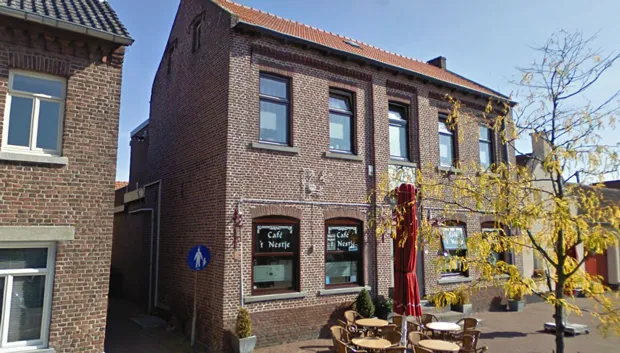 cafe nestje nieuwstadt