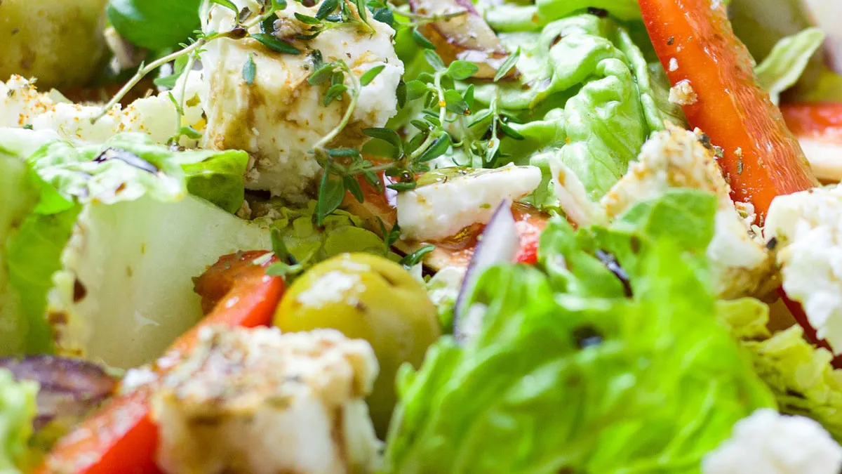 cc0 bernadette wurzinger via pixabay farmers salad 2332580 1920