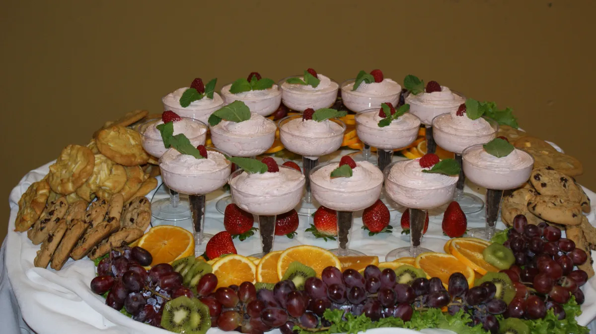 cc0 pxhere catering fruit dessert voedsel
