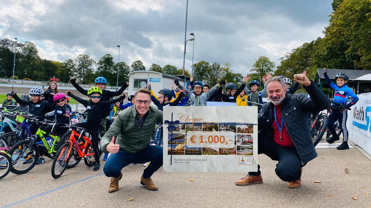 cheque duizend euro voor fietsplezier