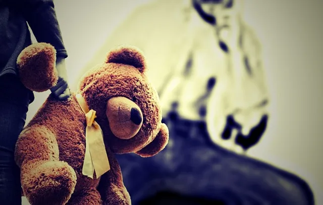 child 1152327 640 kindermishandeling cc0 via pixabay