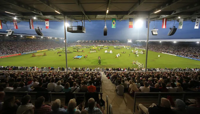 chio aken grandslamjumping cc by sa 40 via wikimedia commons