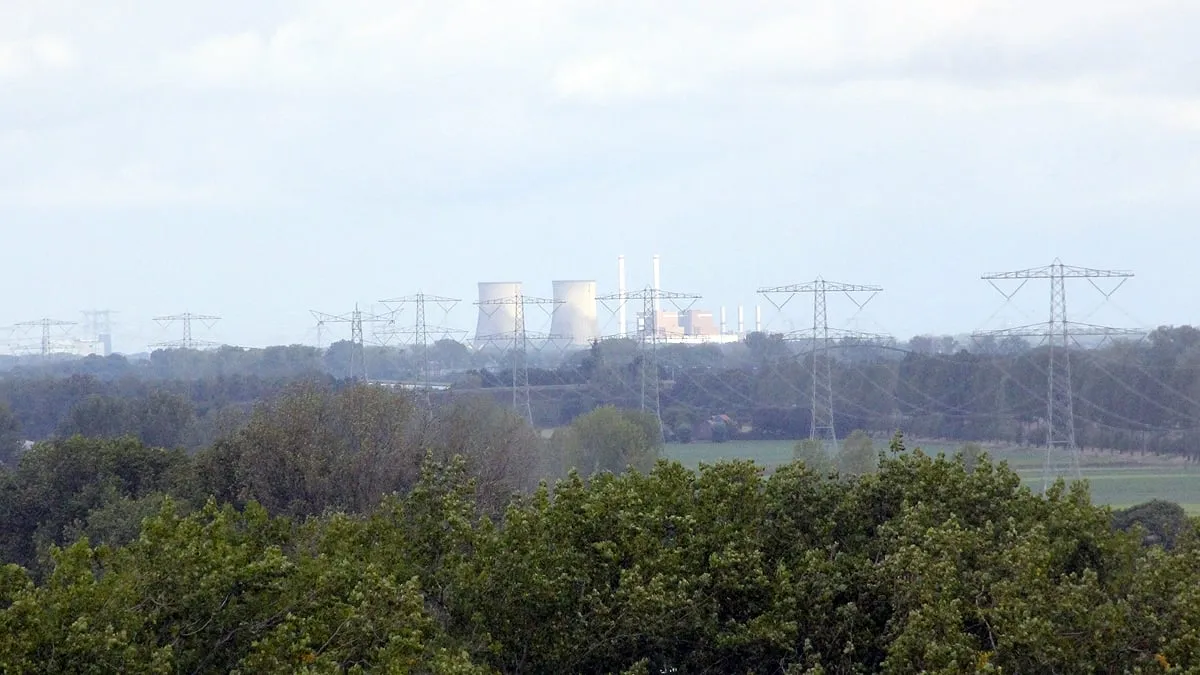 clauscentrale gezien vanaf grindberg schipperskerk