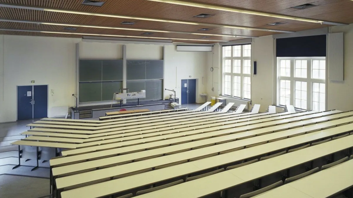 collegezaal tu delft rijksdienst voor het cultureel erfgoed cc by sa 40 https creativecommonsorglicensesby sa40