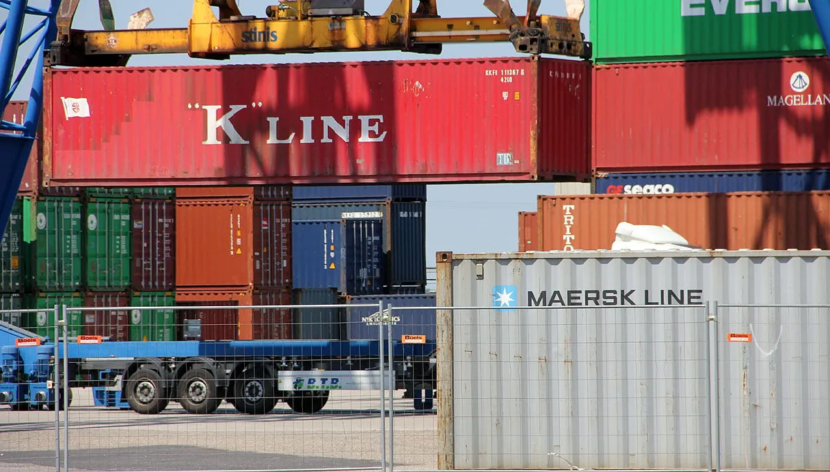 containers haven holtum 1