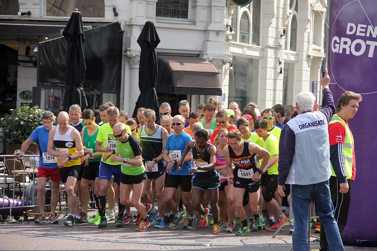 dis 2015 startschot 15 km