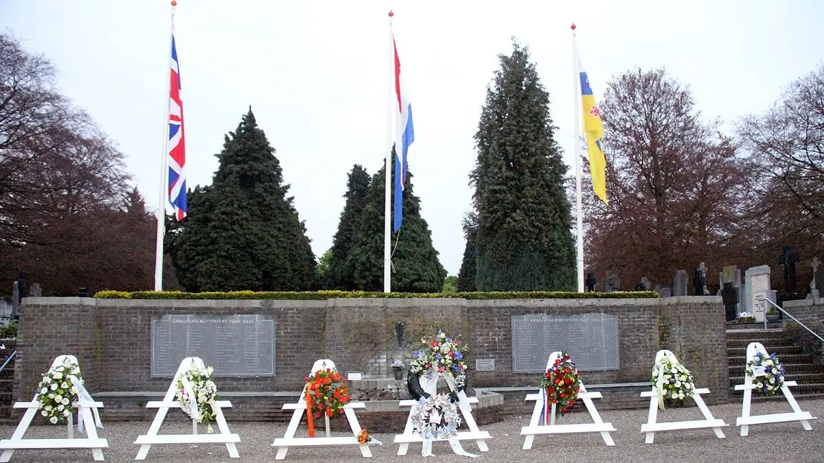 dodenherdenking algemene begraafplaats 2017