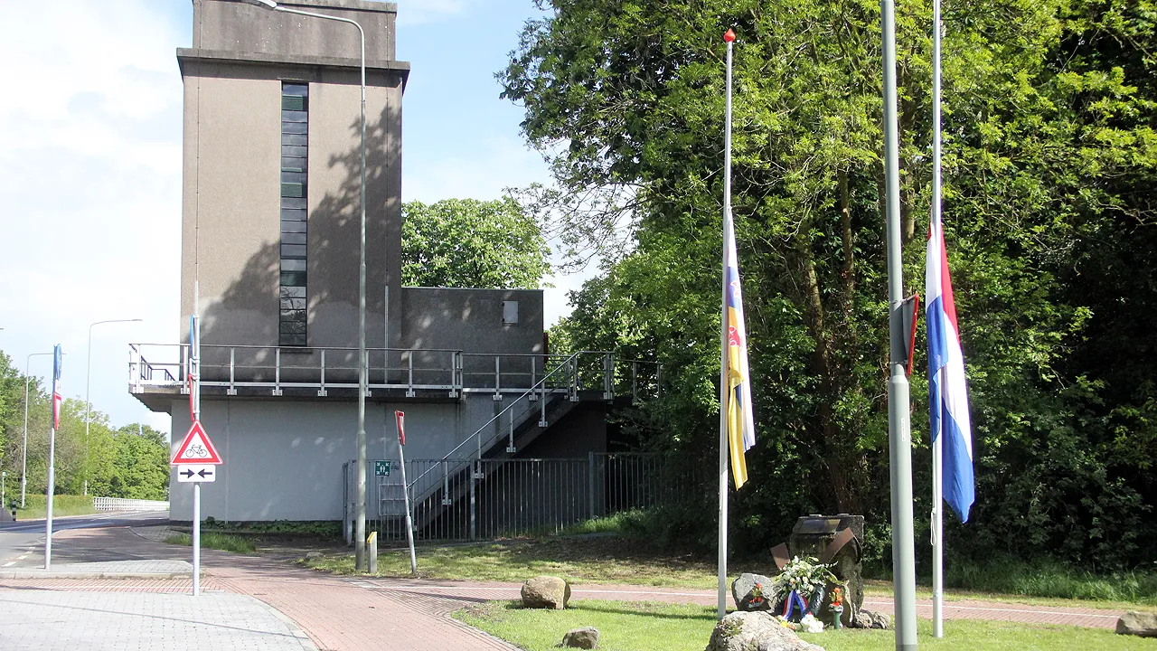 dodenherdenking sluis born