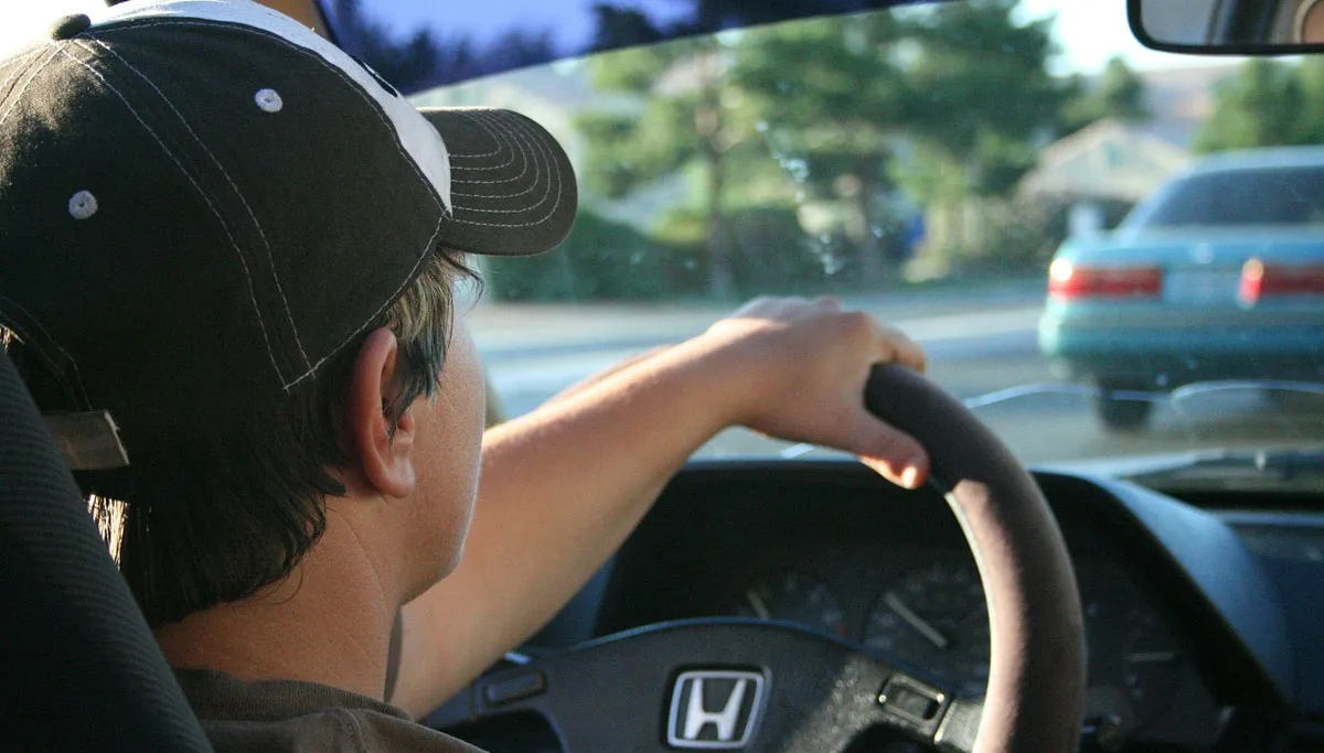 driving 22959 1280 auto rijden