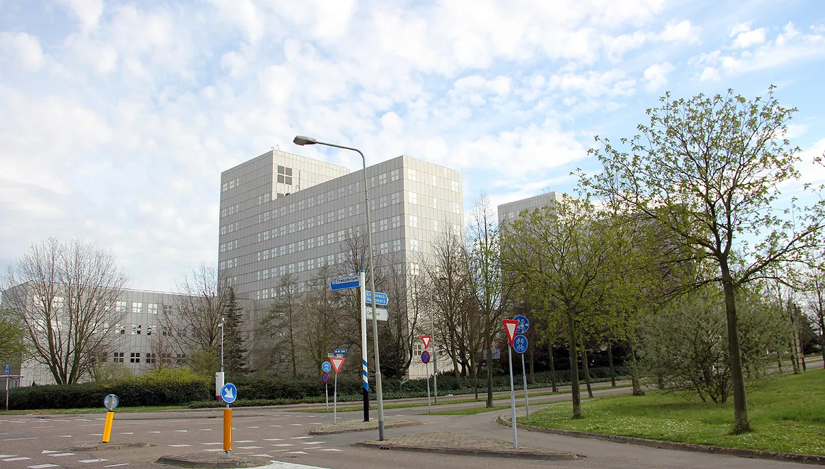 dsm sittard gezien vanaf slimhuis