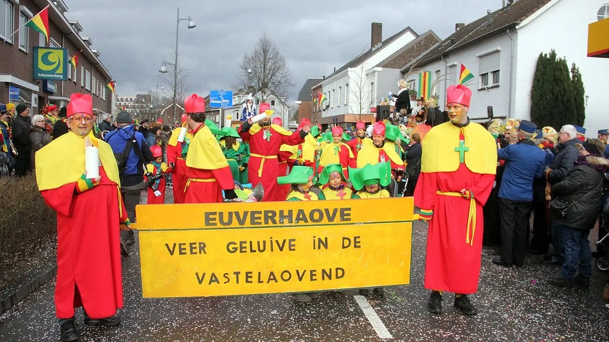 euverhaove veer geluive in de vastelaovend