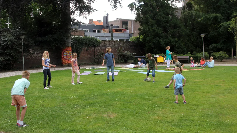 feybbswo9885fqa10xmiazv2r geheime tuinen 2014 08