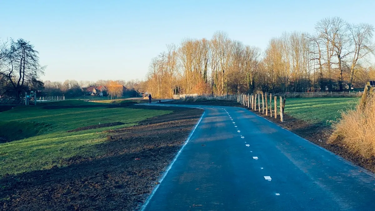 fietspad beekdal langs geleenbeek tussen n276 en molenweg