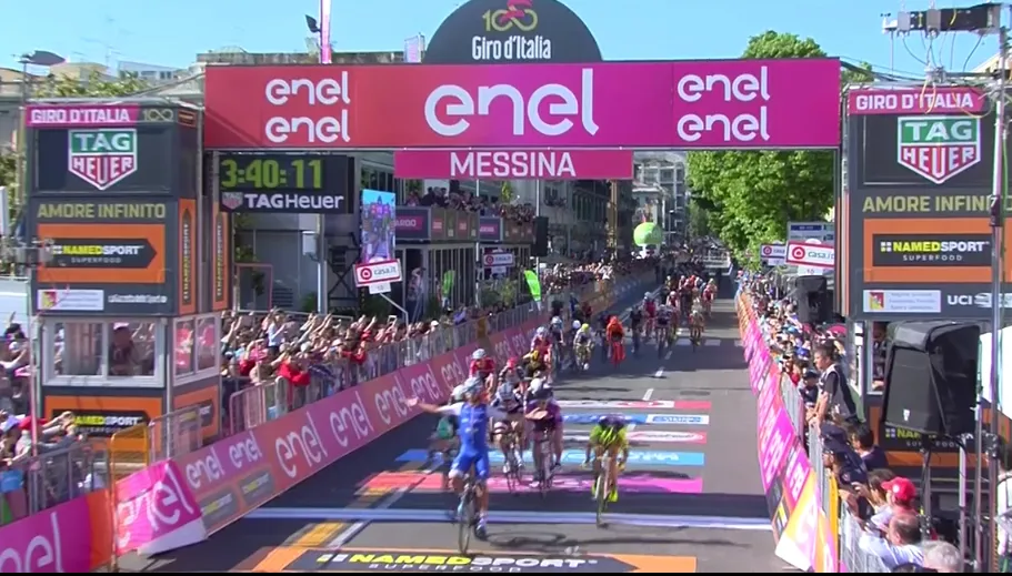 finish 5e etappe giro medina