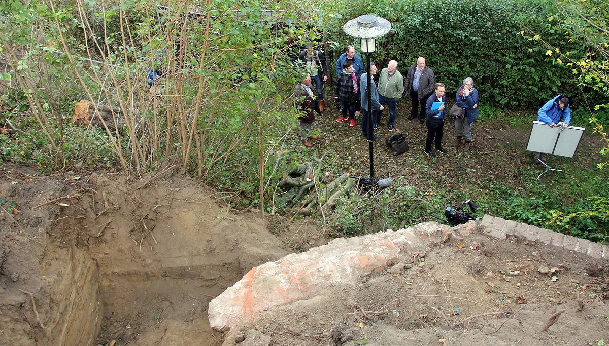 fort sanderbout archeologische opgraving oktober 2017 oude muur