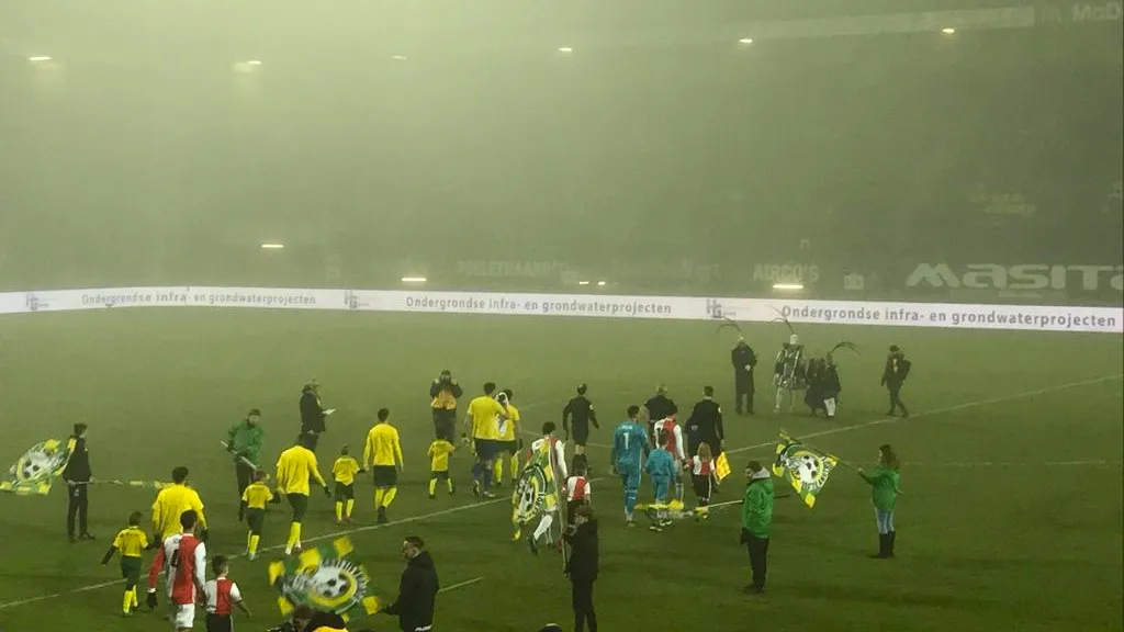 fortuna feyenoord voor de aftrap