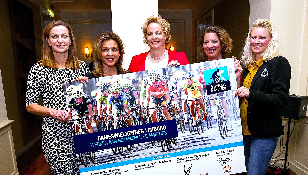 foto 1 ambassadrices dameswielrennen 002