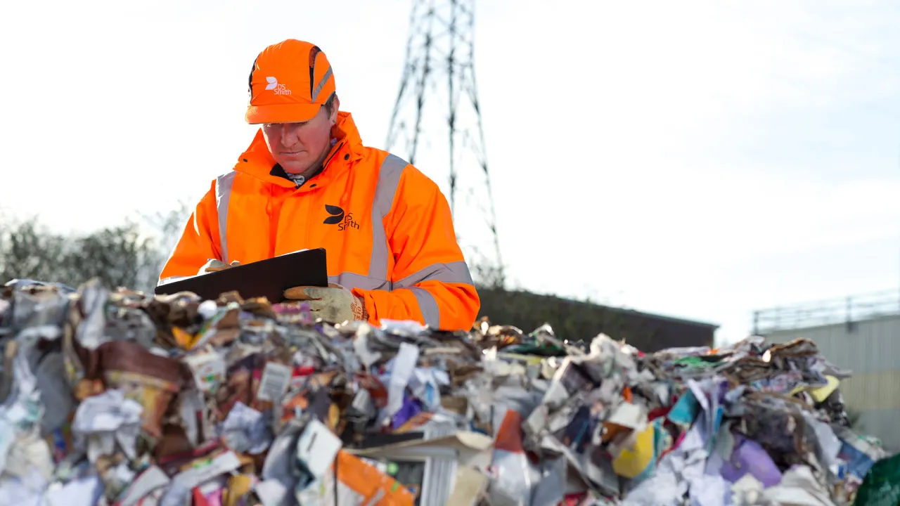 foto 2 46 van recyclebaar afval in nederland belandt bij het restafval