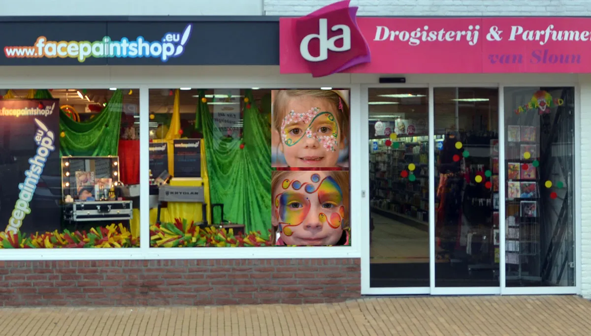 foto facepaintshop met 2 gezichten