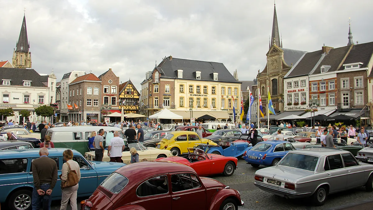 foto markt tijdens sittard klassiek