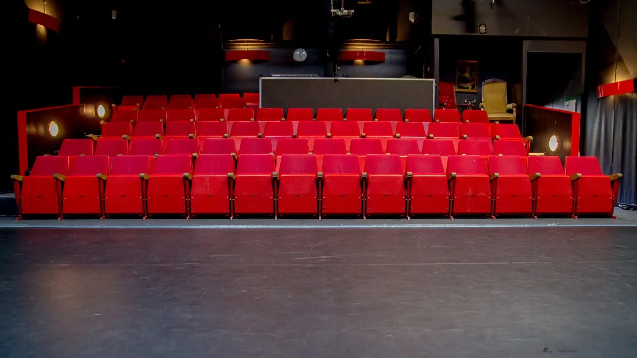foto zaal 2 16 9