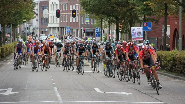 fqek4qdd20pgxmugcgxpp9qpo wielrennen