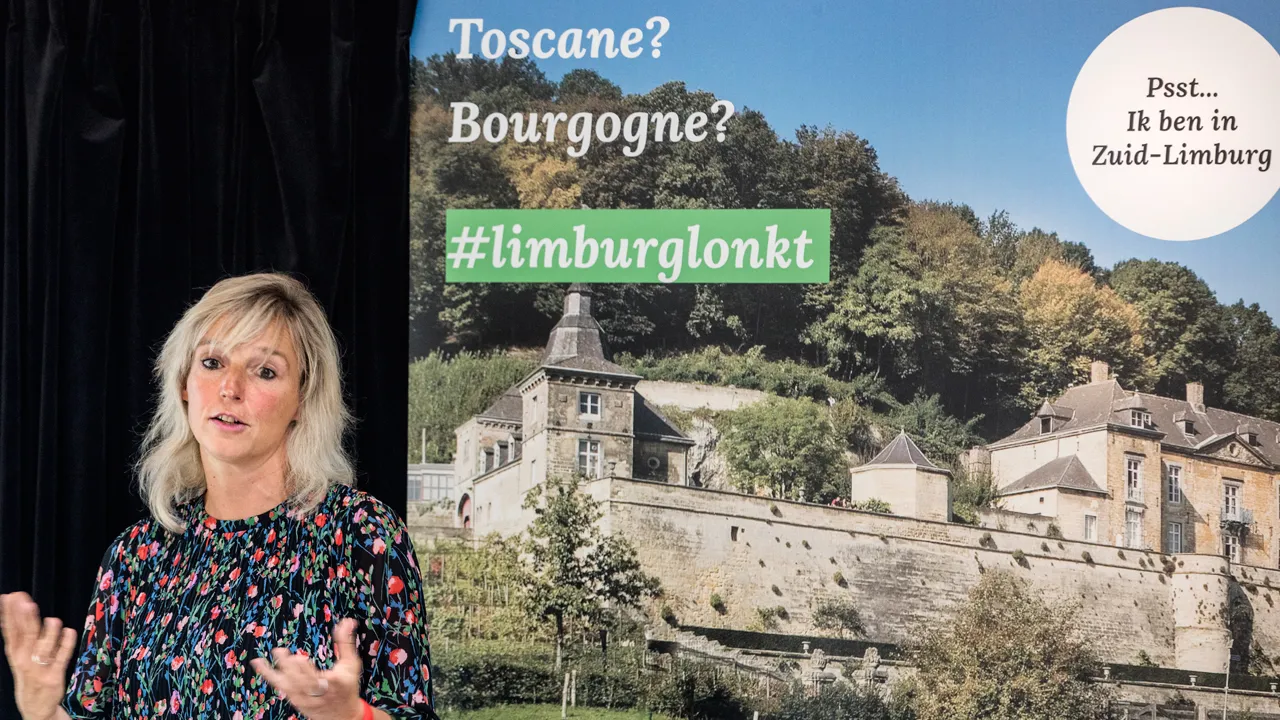 gelukspsychologe josje smeets ging een aantal dagen offline en op zoek naar het geluk in zuid limburg