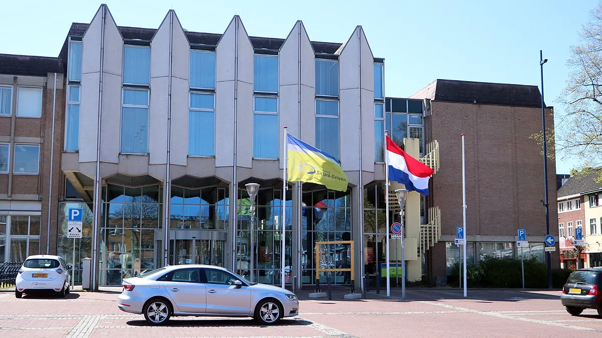 gemeentehuis geleen koningsdag 2021