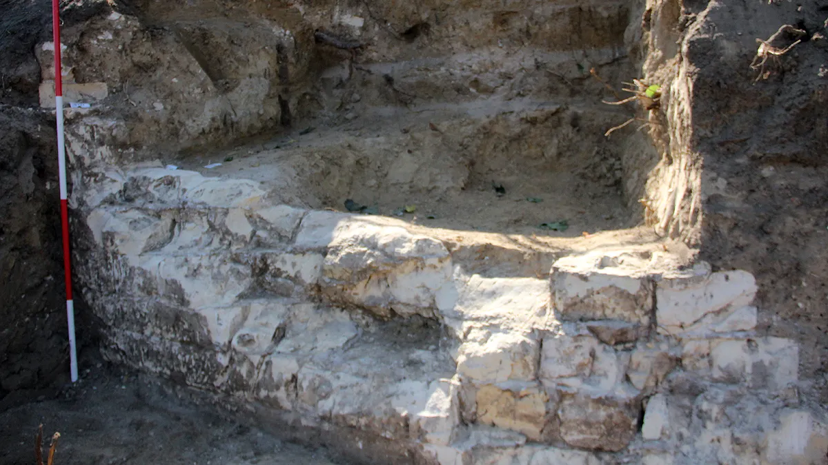 gevonden restanten mogelijke toren