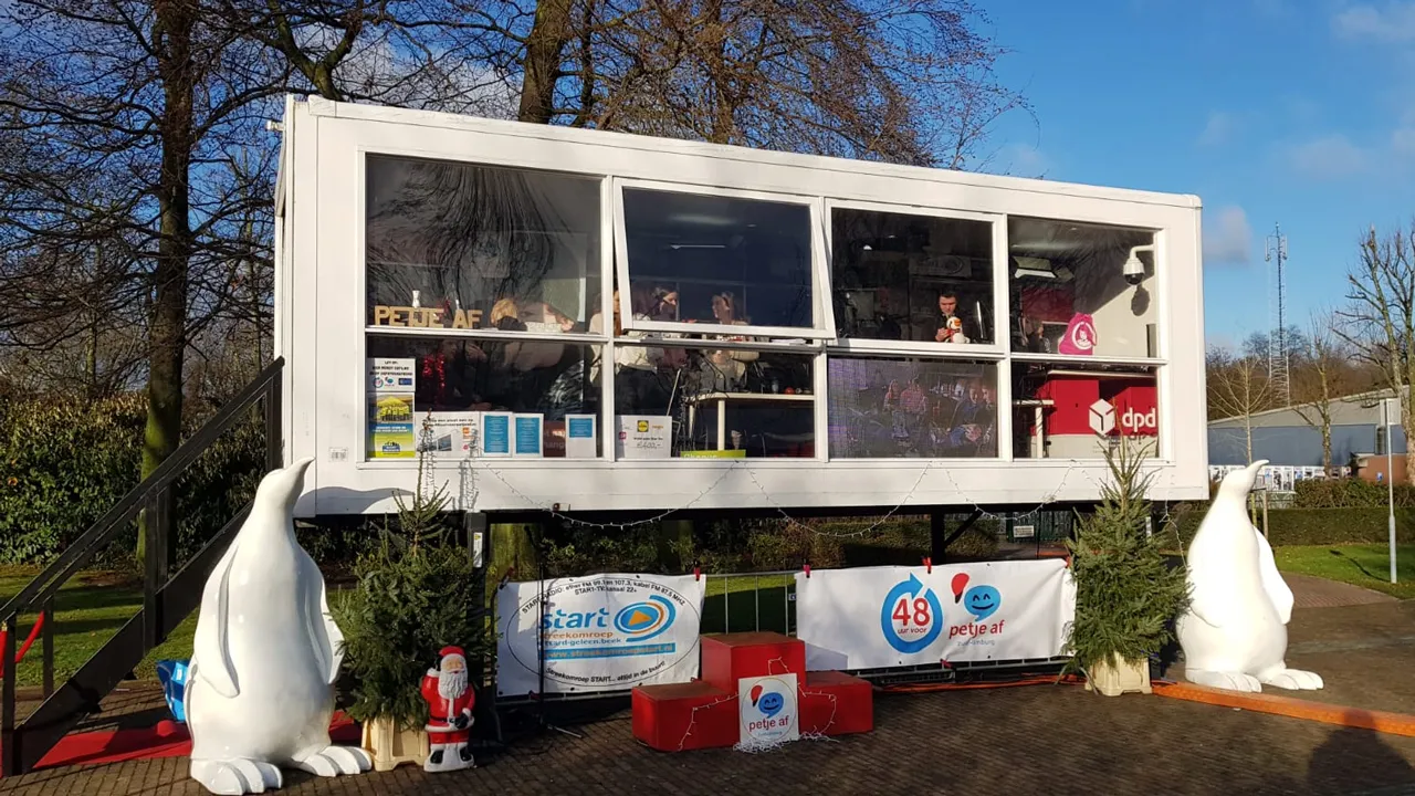 glazen huis petje af 0