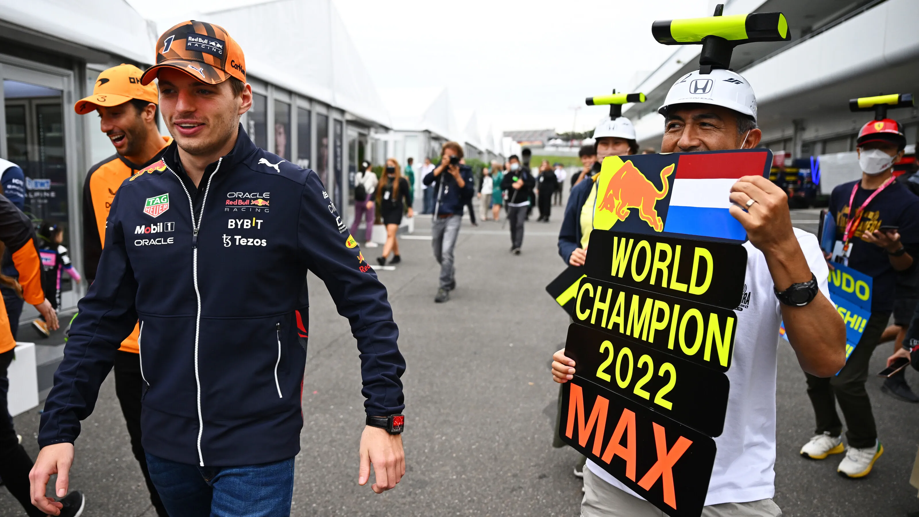 gp japan max verstappen fans