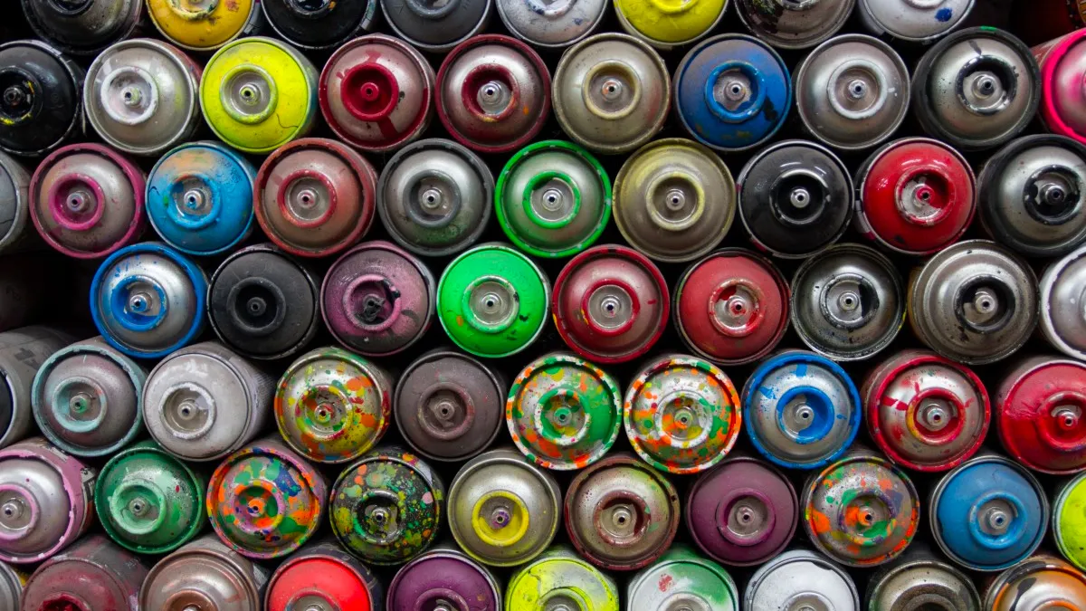 graffiti spuitbussen