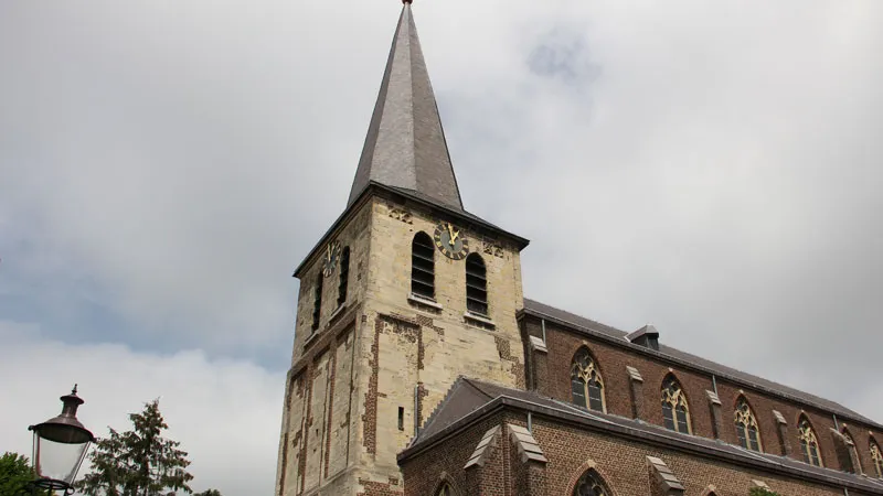 gz8ccnyfx837wcbqcgude33cs oud geleen 08 16 9