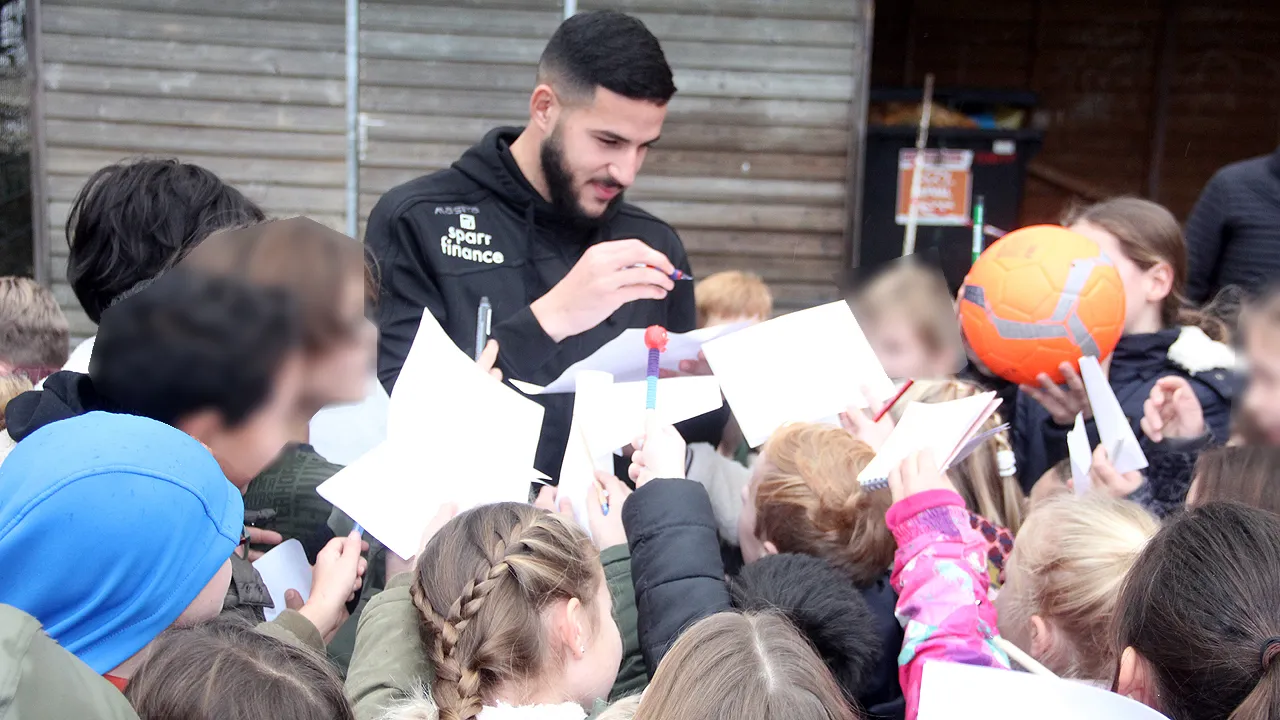 handtekeningenjacht obs aan de meule el messaoudi1
