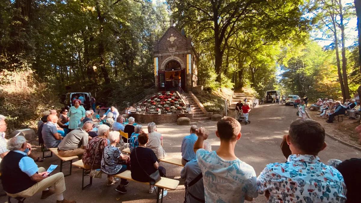 heilige mis bij sint rosakapel dinsdag 2 augustus 2022