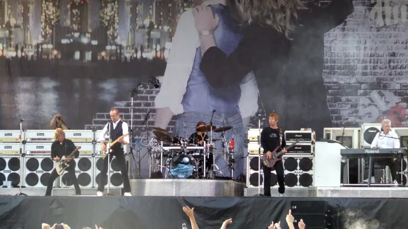 hxyvoizeypsujhdz6ynoih8i9 status quo paulus 2 from nl cc by sa 3