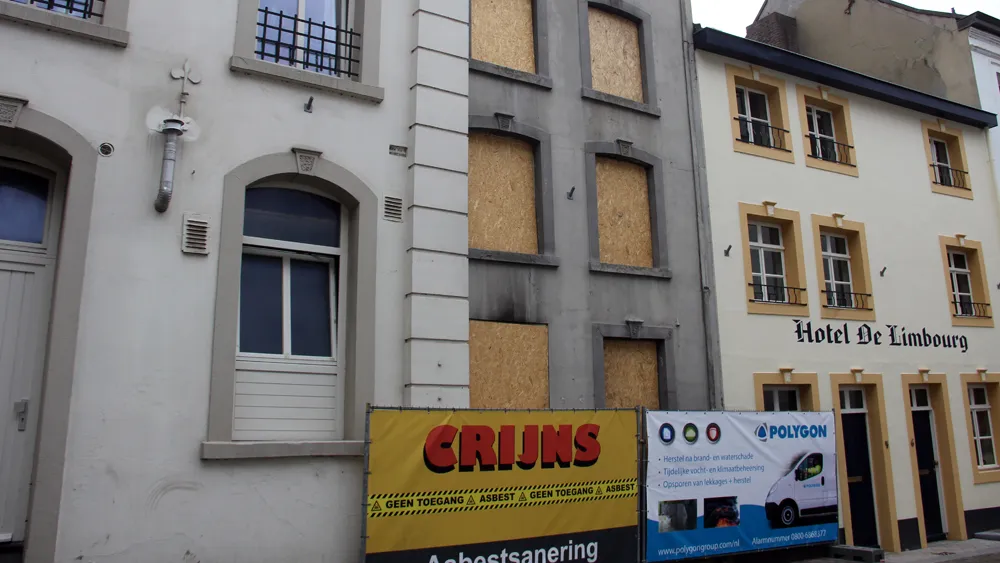 hyn2cnynlj4rzr6t4nw7561a3 brand oude markt sloop afgerond